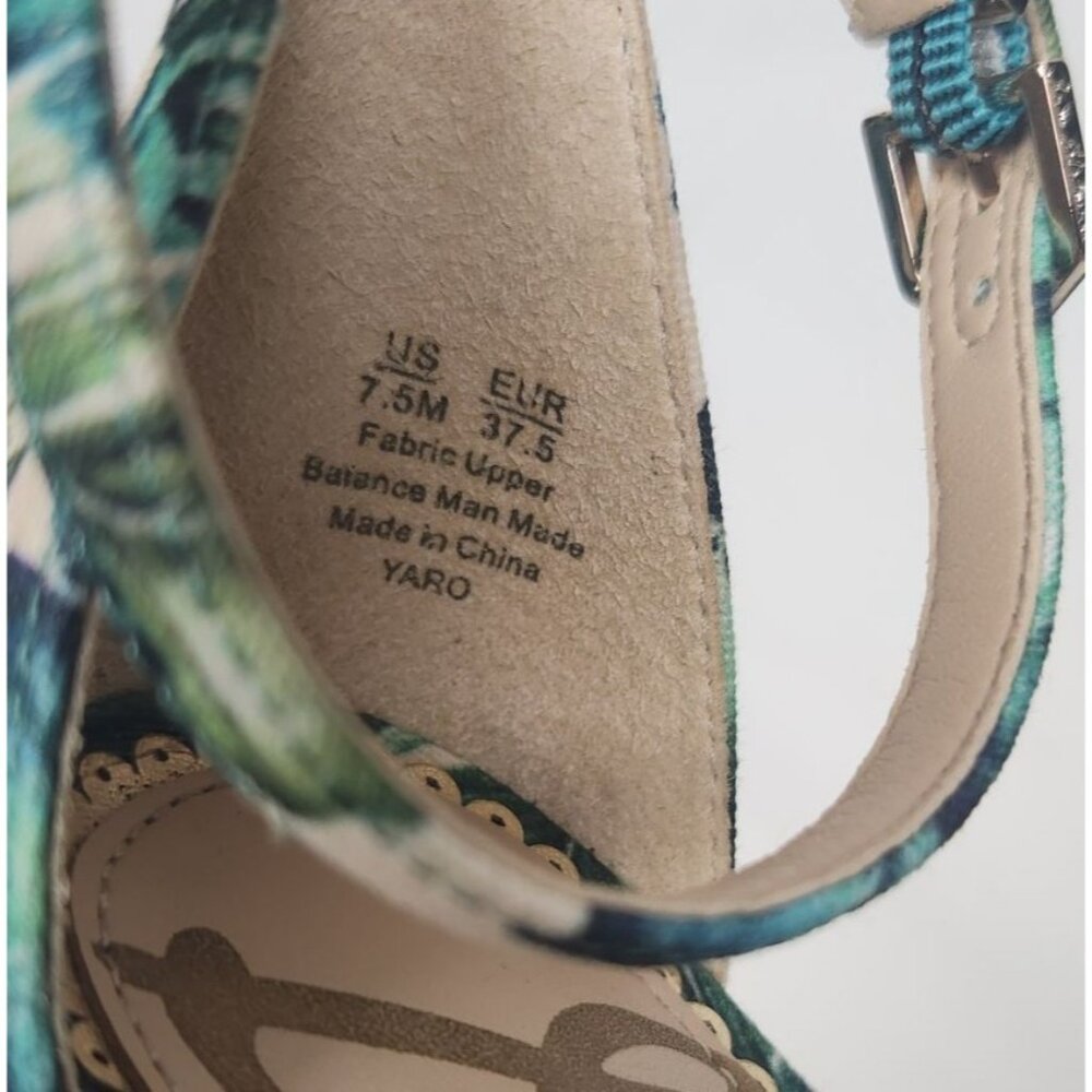 Sam Edelman Women's Sz. 7.5 Yaro Jade Palm Print Ankle Strap Sandals - Picture 4 of 8